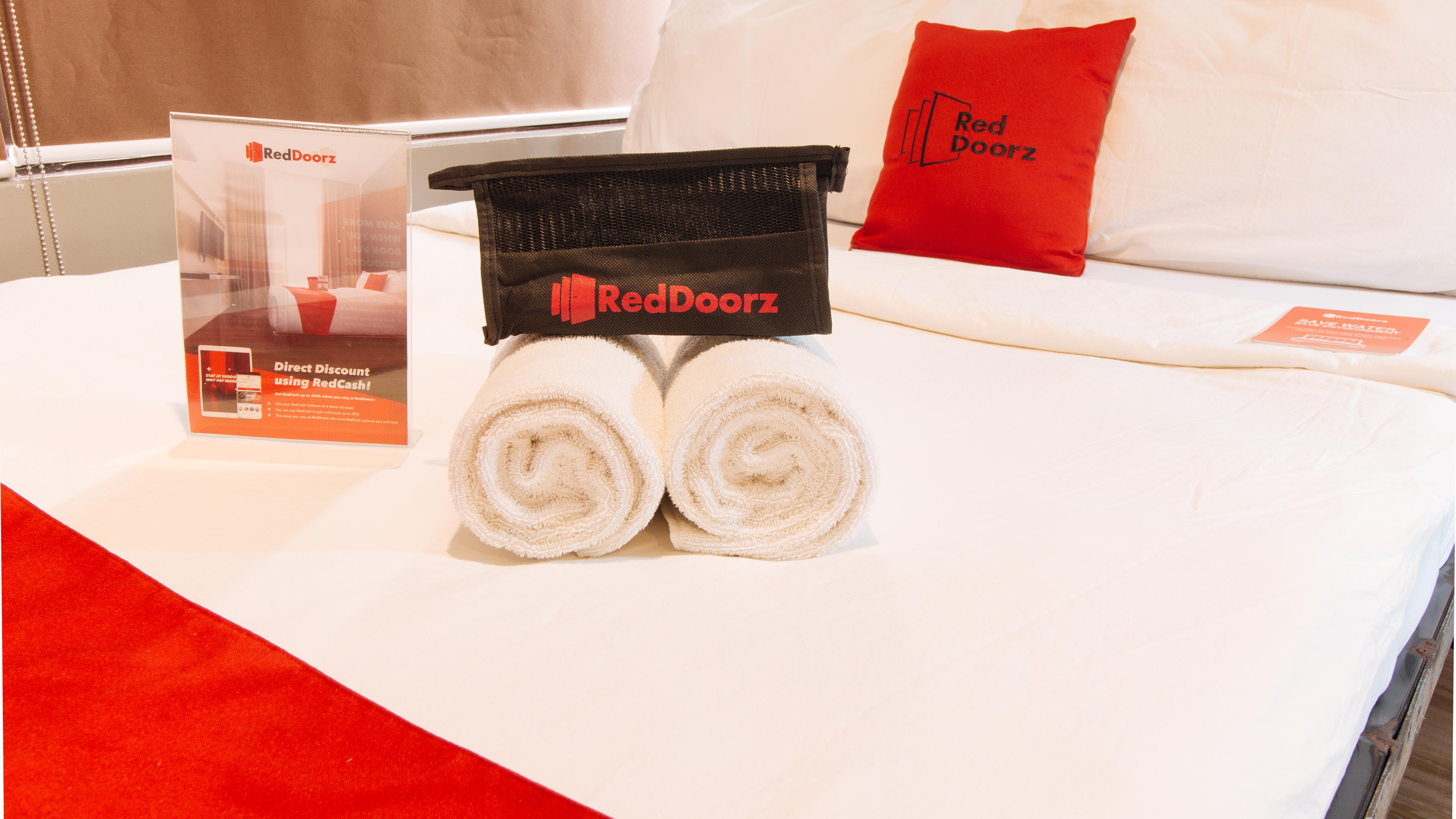 Reddoorz At Hotel Rosemarie باساي المظهر الخارجي الصورة